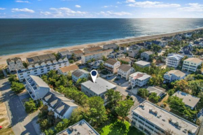Tower Shores --- 39567 Bay Road, Unit #5